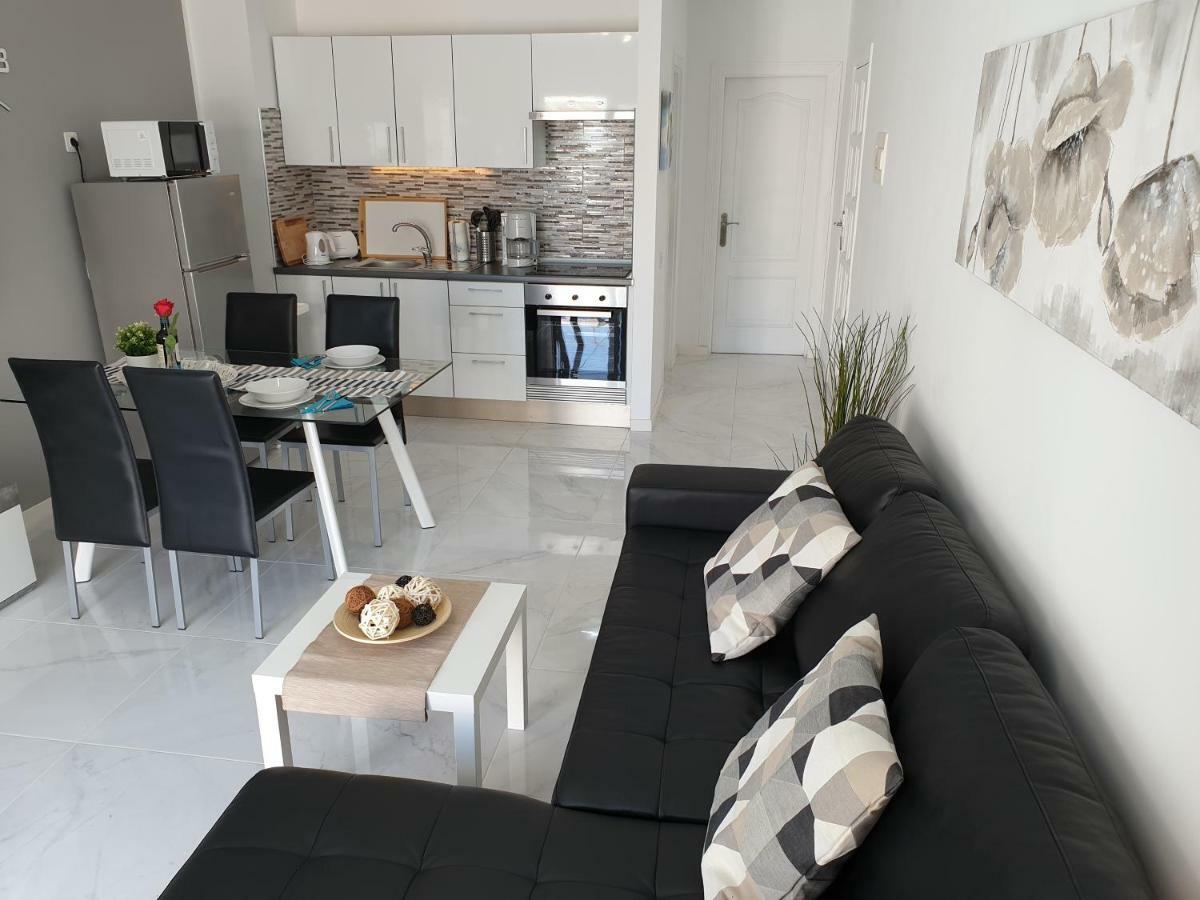 Casa Las Flores With Heated Pool, Only 490 Meters To The Beach, Balcony, Wifi Arona  Esterno foto
